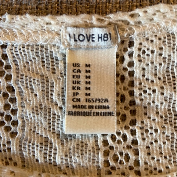 Love H8 Cream eyelet crop top - size medium - Picture 3 of 3